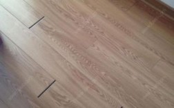 木地板有缝（木地板有缝隙怎么修复）
