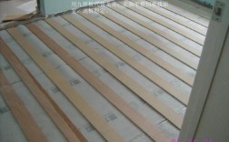 粘贴式软木地板（粘贴式木地板施工工艺）
