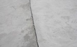 垫层地板裂缝（垫层地板裂缝处理方法）