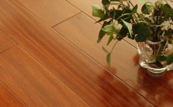橡木地板与二翅豆（栎木地板和二翅豆地板）