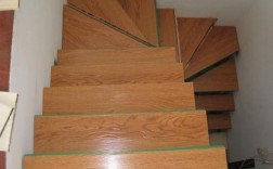 钢架地板楼梯（钢结构楼梯铺木地板好还是瓷砖好）