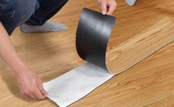 实木地板安装用胶水吗（实木地板要用地板胶吗）