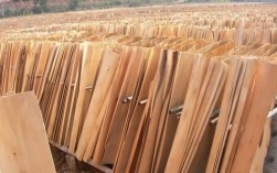 哪里大量卖松木杆？松木模板价格