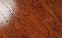 榆木多层实木复合地板（榆木实木复合地板好吗）