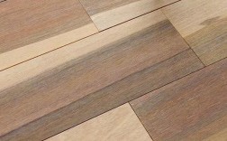 地板板材（地板板材哪个树种好）