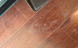 地板刮痕怎么处理（地板的划痕用什么修复）