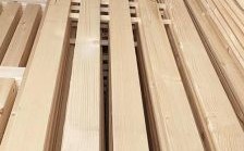 松木与杉木哪种做床板更好？杉木直拼床板