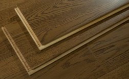 实木地板和三层实木地板（实木地板和三层实木地板哪个贵）