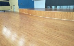 舞蹈室用木地板（舞蹈室用木地板还是地胶好）
