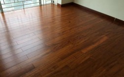实木复合地板和强化地板（实木复合地板和强化地板的优缺点）