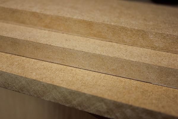 颗粒板和密度板哪个便宜？废密度板多少钱一顿-图3