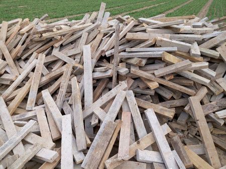 宜都废旧木材回收？废木头卖废品多少钱-图1