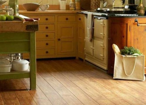 厨房铺复合木地板合适吗？雨丝橡木多少钱-图1