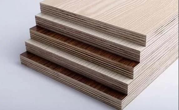 实木颗粒板和多层实木板寿命？木房子寿命一般是多少年-图3