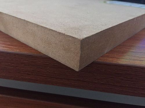 高密度中纤板的密度是多少？中密度纤维木板多少钱-图2