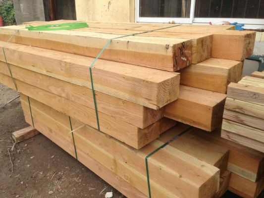 东北松木板材一立方多少吨？东北松木方料价格-图2
