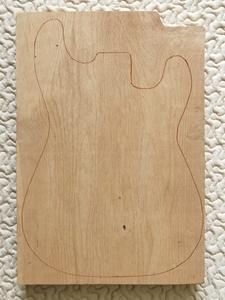 吉他箱体材质哪种好？alder木料-图1
