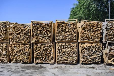 2021回收木屑多少钱一吨？原木木料价格-图3