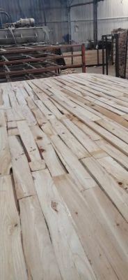 多层实木和杉木芯的区别？木材网杉木板和杉木方-图2