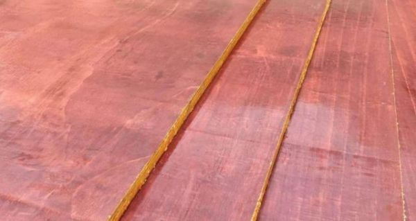 砼路面木模板质量要求？松木模板性能