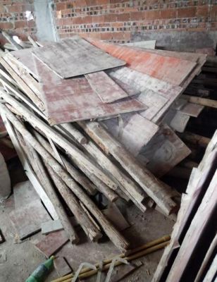 想找卖旧木材的地方？出售废旧杂木料-图2