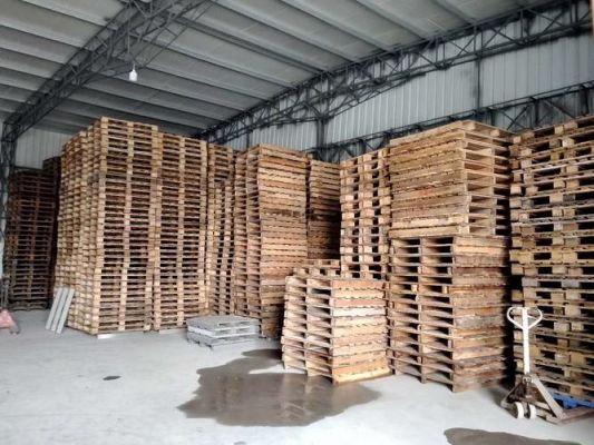郑州南龙湖哪里有木工厂？郑州回收旧木料-图1