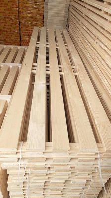 松木与杉木哪种做床板更好？杉木床板生产-图1