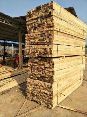 防腐木材是什么种类有哪些？黄松木材图片-图3