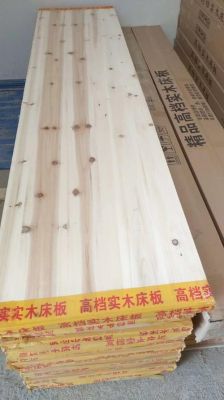 请问一下大自然床床板都是杉木的吗？日本松木木材价格-图1