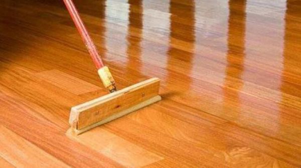 木地板多久擦一次合适（木地板几天清洁一次为好?）-图1