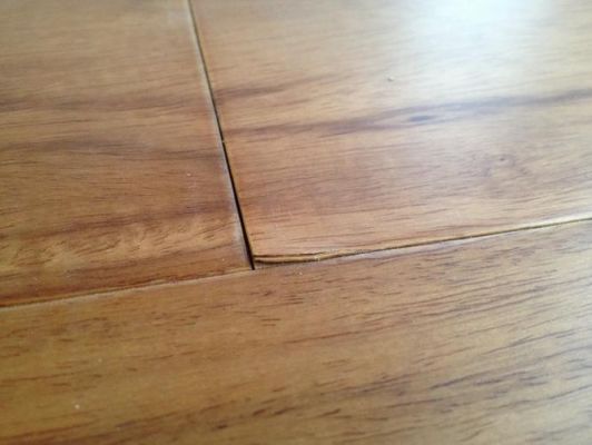 蚁木地板（重蚁木地板开裂严重）-图1