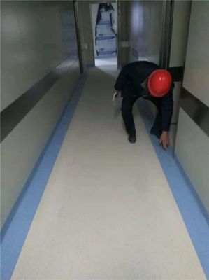 医院橡胶地板（医院橡胶地板怎么擦干净）-图2