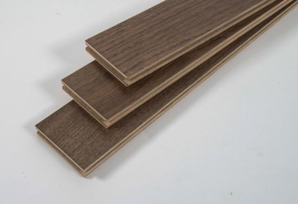 实木复合地板表层（实木复合地板表层是什么材质）-图2