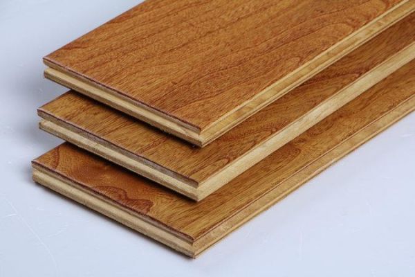 多层实木地板的特点（多层实木板地板的优缺点）-图3