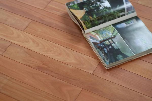 香脂木豆复合地板（香脂木豆木地板）-图1