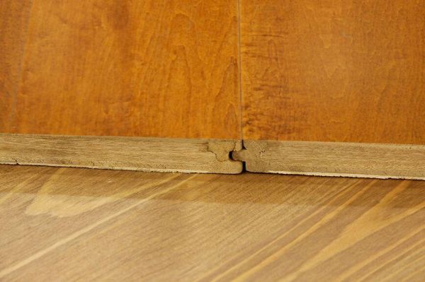 锁扣多层实木地板（实木多层地板锁扣的好还是平扣的好）-图1