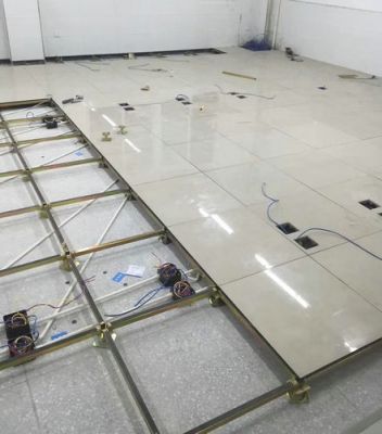 全钢陶瓷静电地板（全钢陶瓷防静电地板多少钱一平方米）-图2