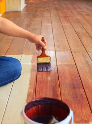 木地板表面漆（木地板表面漆磨掉了怎么办）-图2