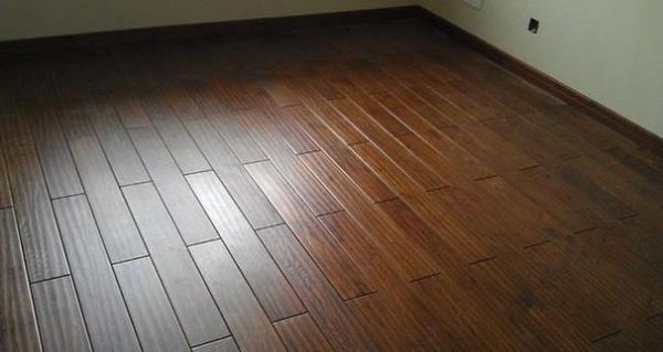 实木地板还是实木复合地板（实木地板还是实木复合地板好）-图1