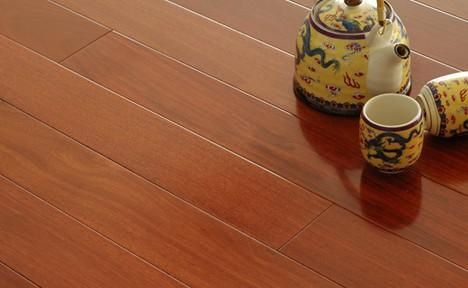 实木地板香脂木豆（香脂木豆和柚木地板哪个好）-图2