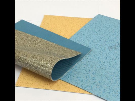 同质透芯塑胶地板（同质透心塑胶地板工厂）-图2