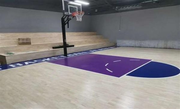 篮球木地板安装（篮球木地板安装费多少钱一平方米）