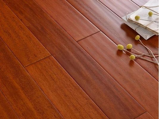 实木地板哪种材质好（实木地板哪种木材好?）