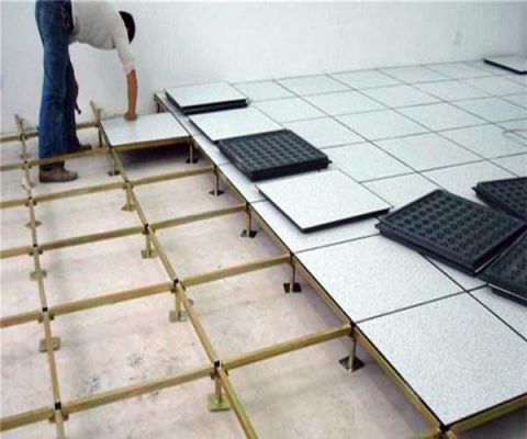 静电地板安装规范（静电地板施工规范）