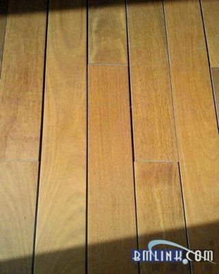 木地板拔缝（木地板拔缝如何处理）-图3