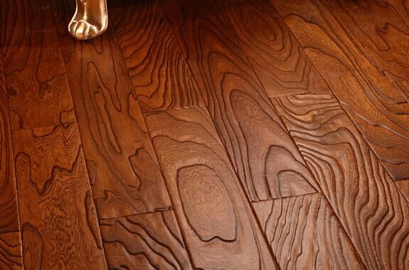 长颈鹿木地板油漆（长颈鹿橡木地板）-图2